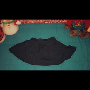 Black skater skirt